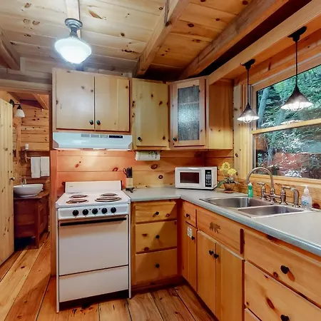 A Tumblin' Run Villa Blue Ridge Exterior photo